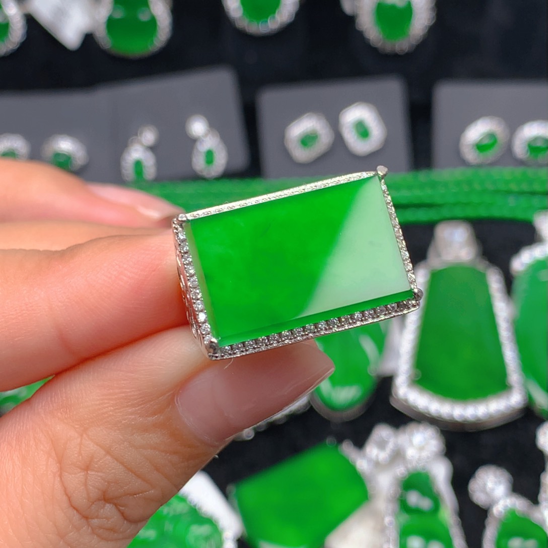 翡翠银S925镶嵌戒指翡翠