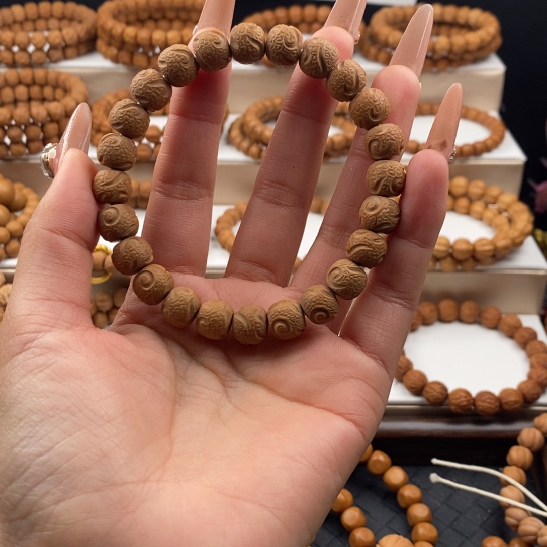 吊坠猴头核桃走色玄鸟