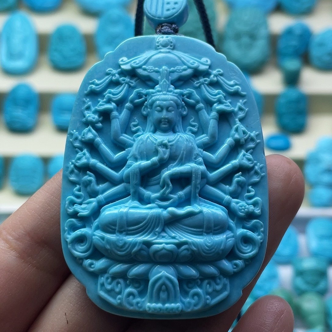 绿松石未镶嵌颈饰