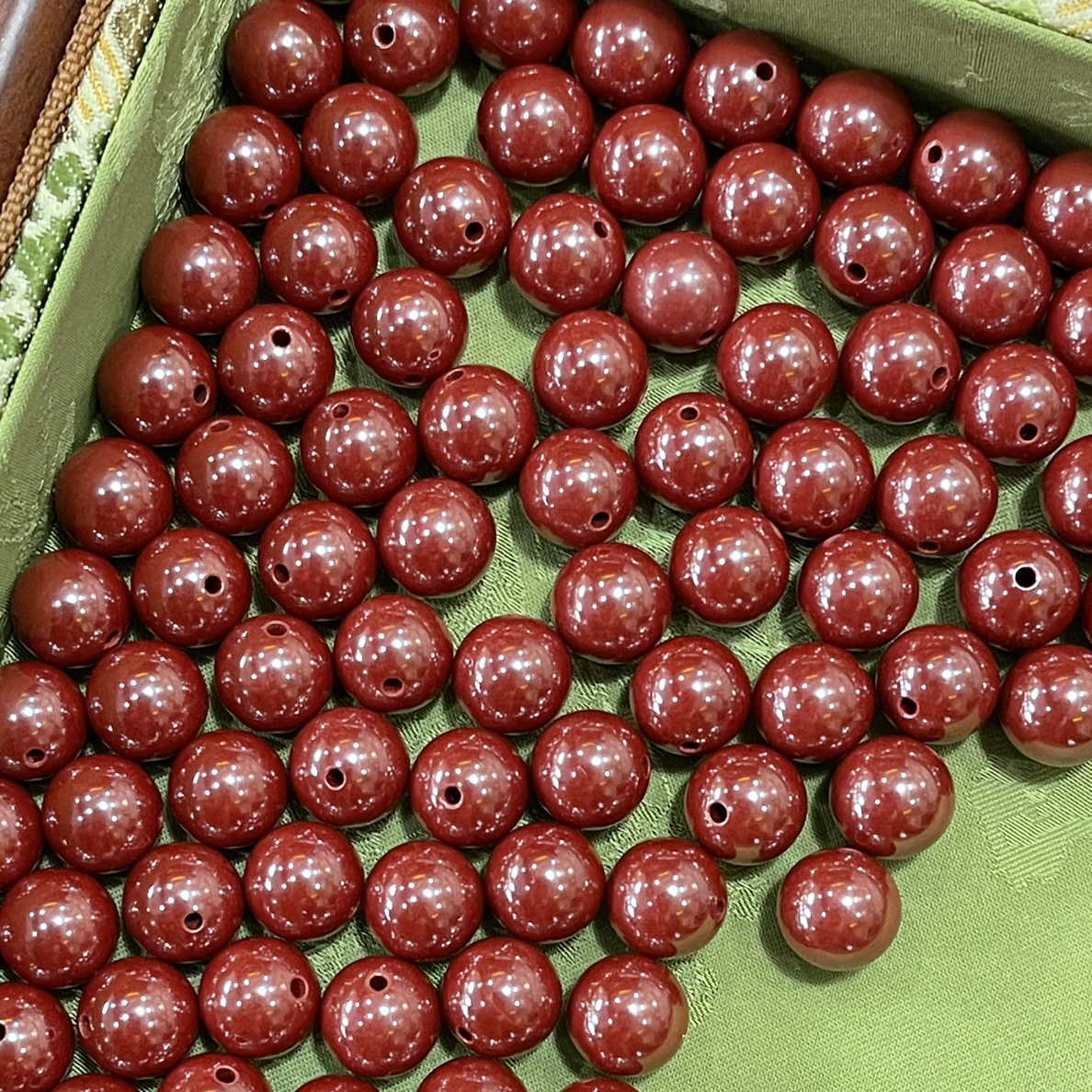 天然辰砂高含量朱砂帝王砂单珠卡10（多样性发货，发其一）