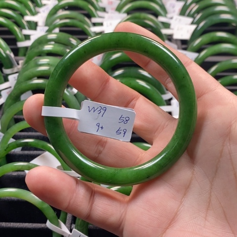 和田玉（碧玉）手镯未镶嵌A***e