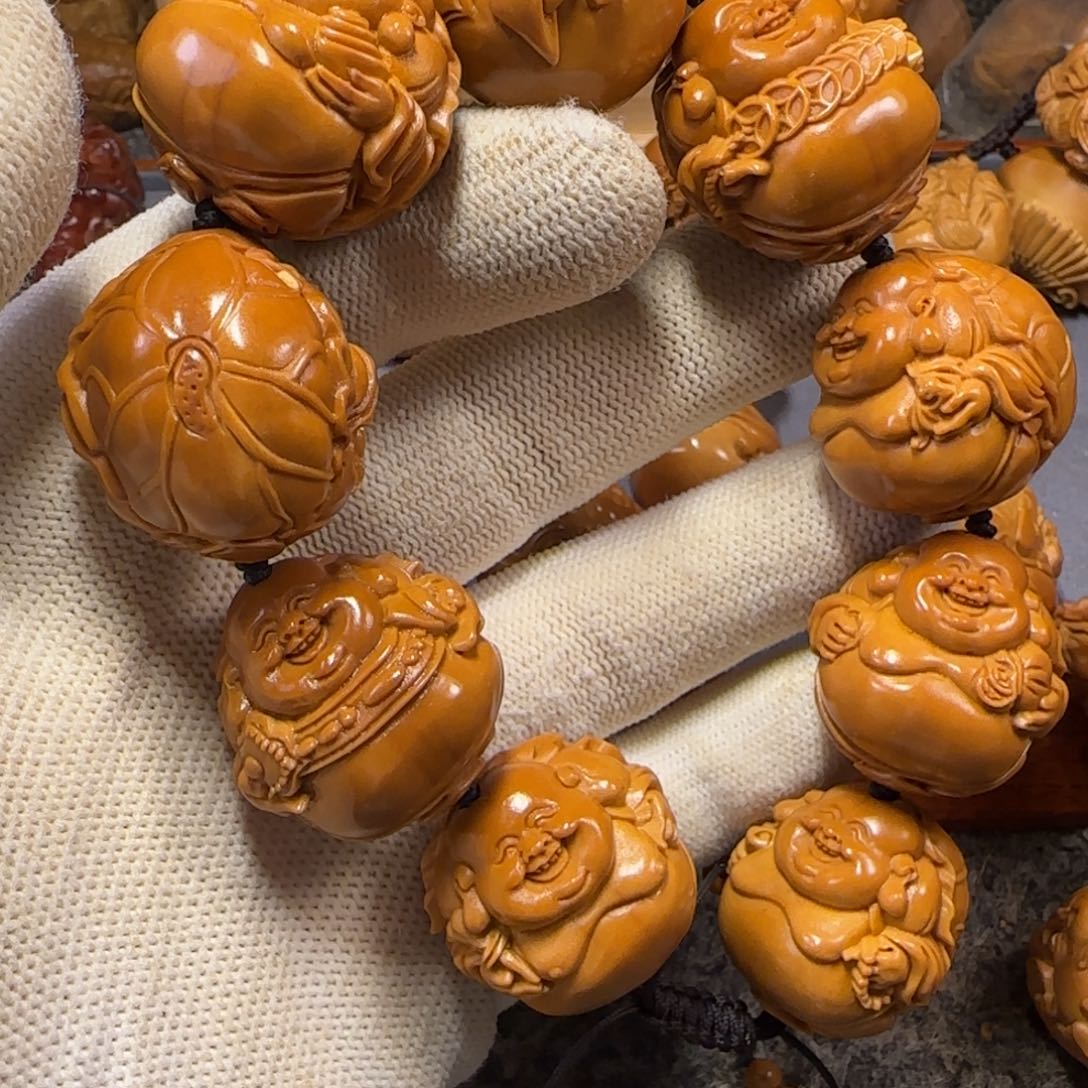 橄榄核吊坠阳**年……………………