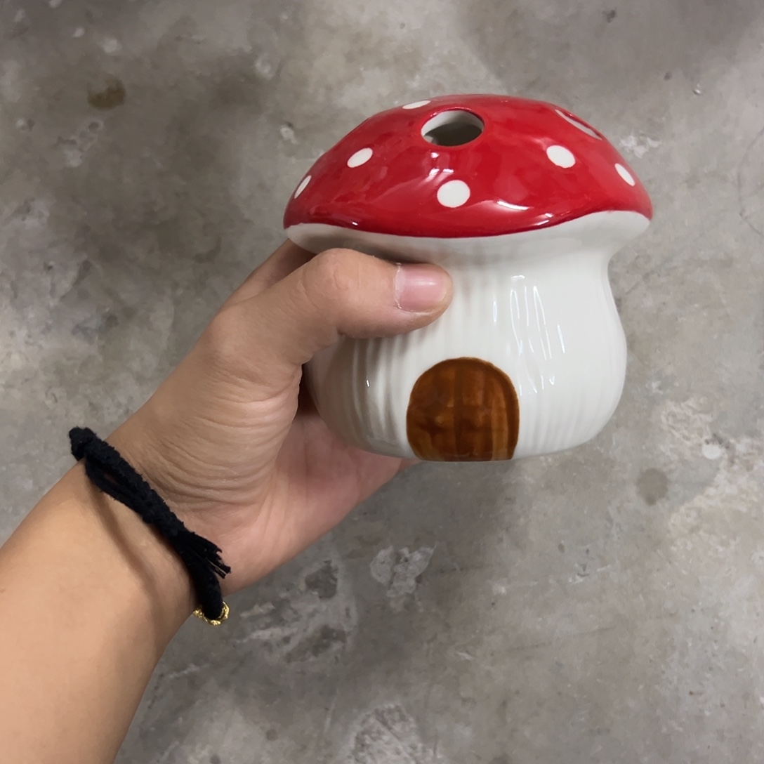 搪瓷微瑕蘑菇牙刷收纳（瑕疵底部小磕）