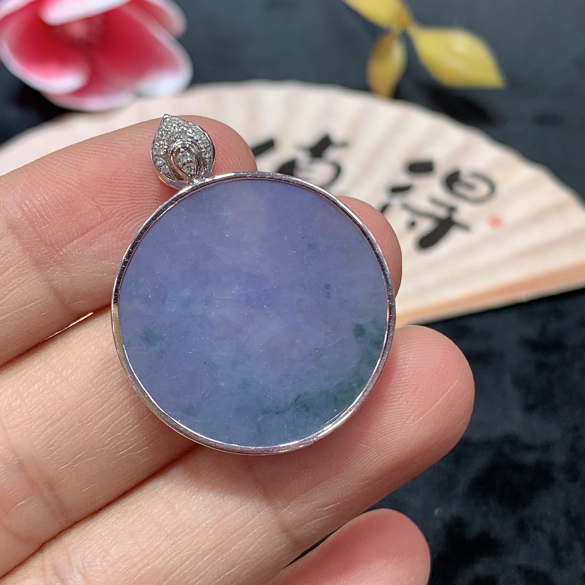 18k金天然A货翡翠紫罗兰圆牌吊坠经典轻奢时尚