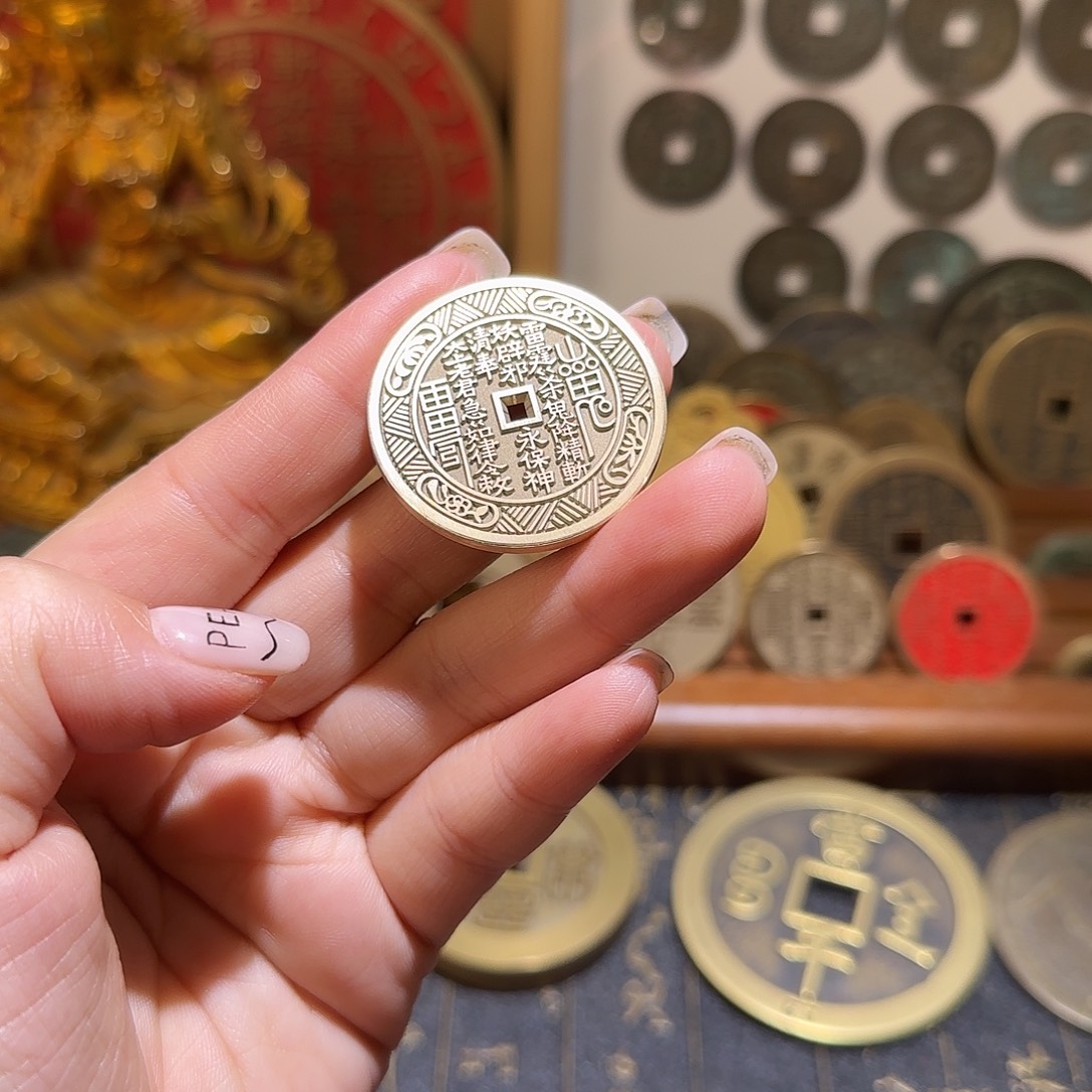 D***1铜现代仿制工艺品