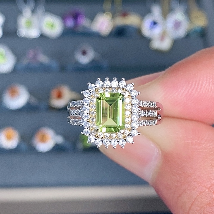 橄榄石戒指银S925镶嵌