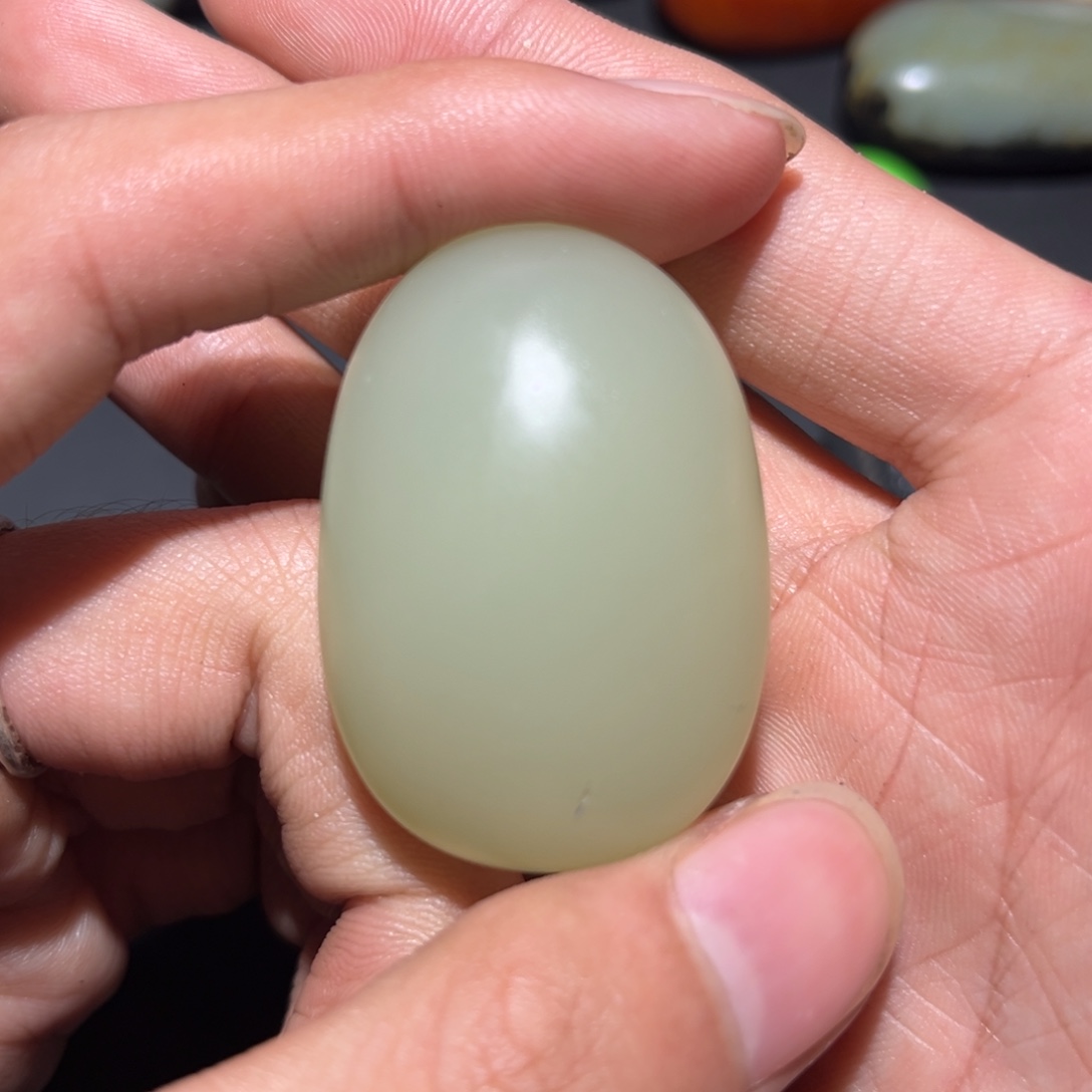 和田玉未镶嵌珠宝奇石