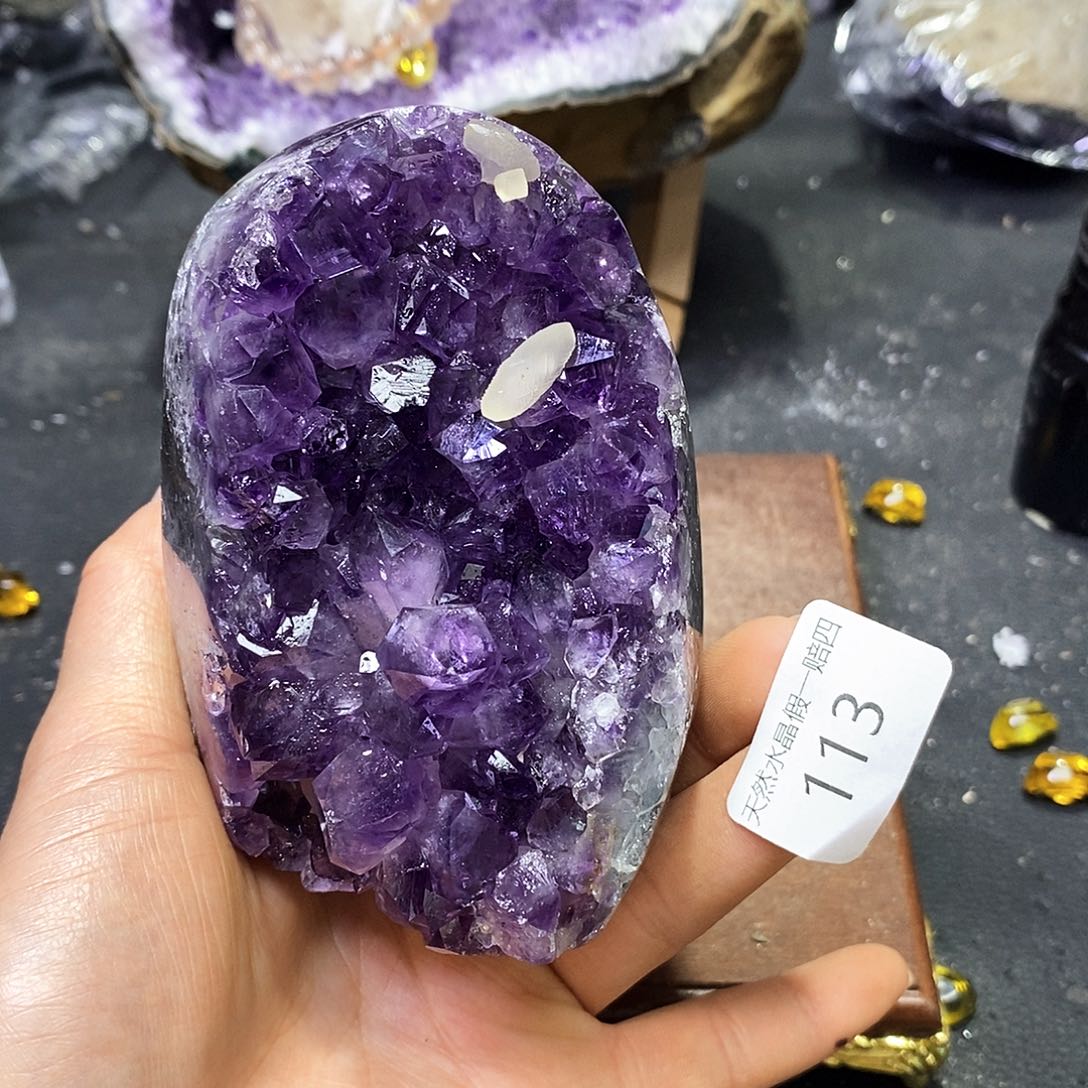 水晶大型摆件（非配饰）未镶嵌