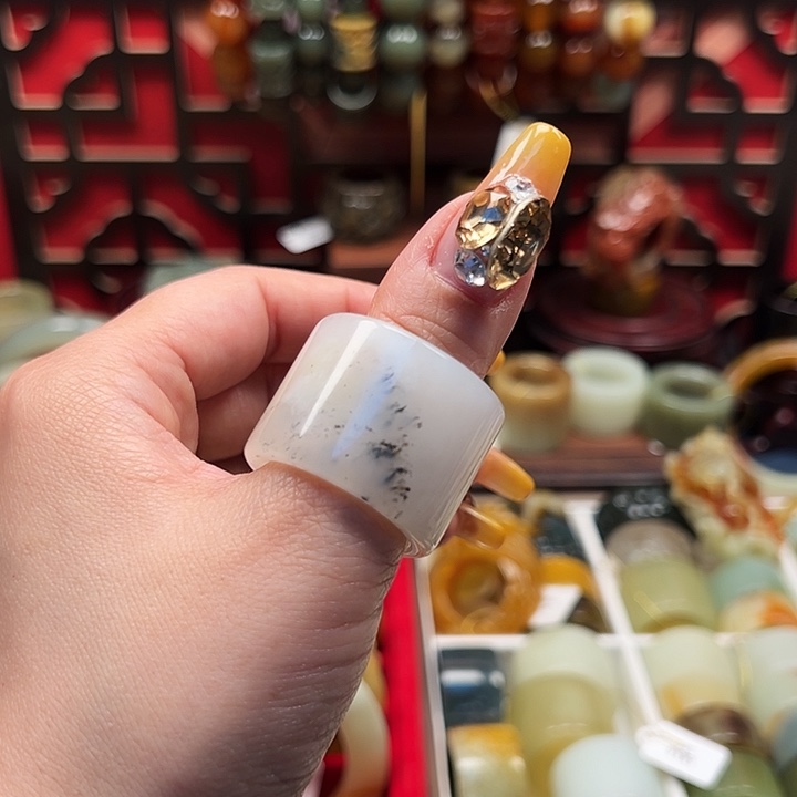 蛇纹石玉戒指未镶嵌内径22