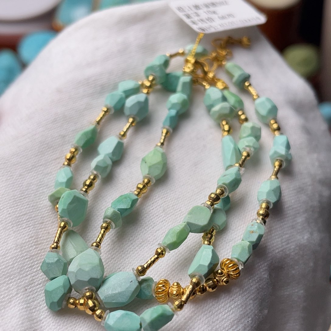 绿松石珠宝奇石18K金镶嵌