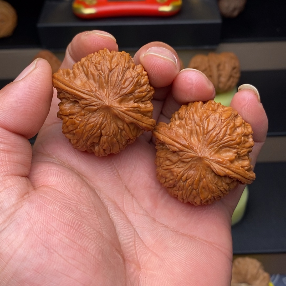 嘉***运文玩核桃把件43磨盘