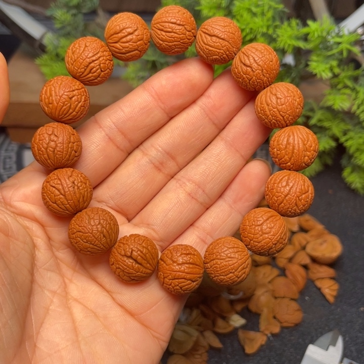 桃核手串龙纹桃核1