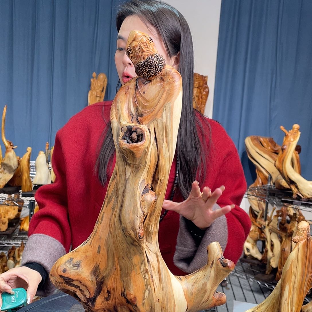 柏木（崖柏）随型艺术根雕