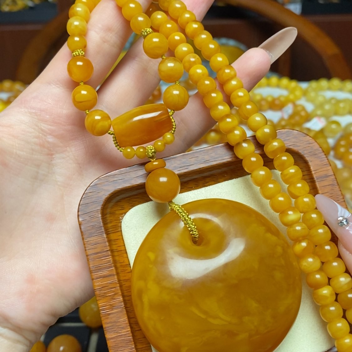 【闪购商品】蜜蜡颈饰未镶嵌项链