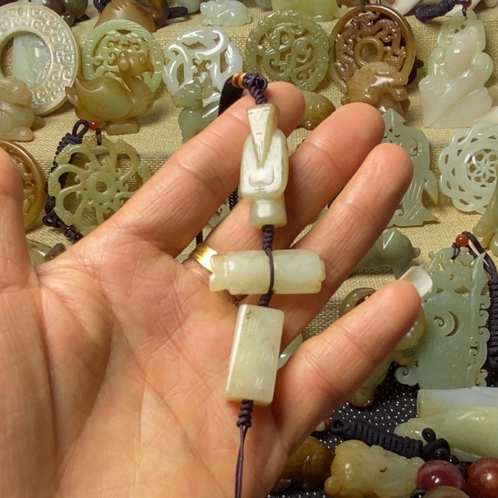 和田玉挂件未镶嵌