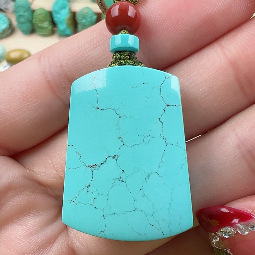 绿松石配饰未镶嵌