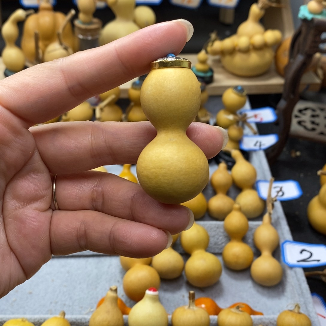 王*妖直播间手把手小葫芦