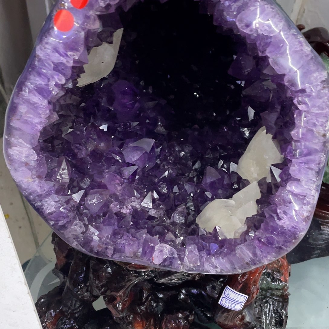 紫晶未镶嵌大型摆件（非配饰）香香