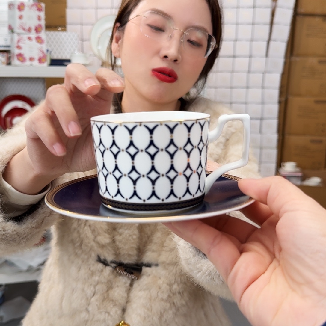 骨瓷高骨骨瓷咖啡杯碟一套250ml外贸骨瓷