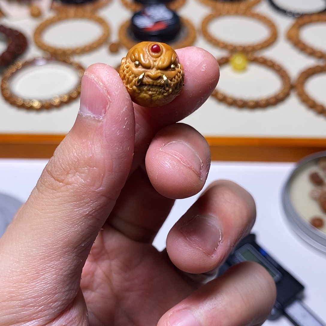 手串猴头核桃千眼恶僧单颗配饰 尺寸15左右 