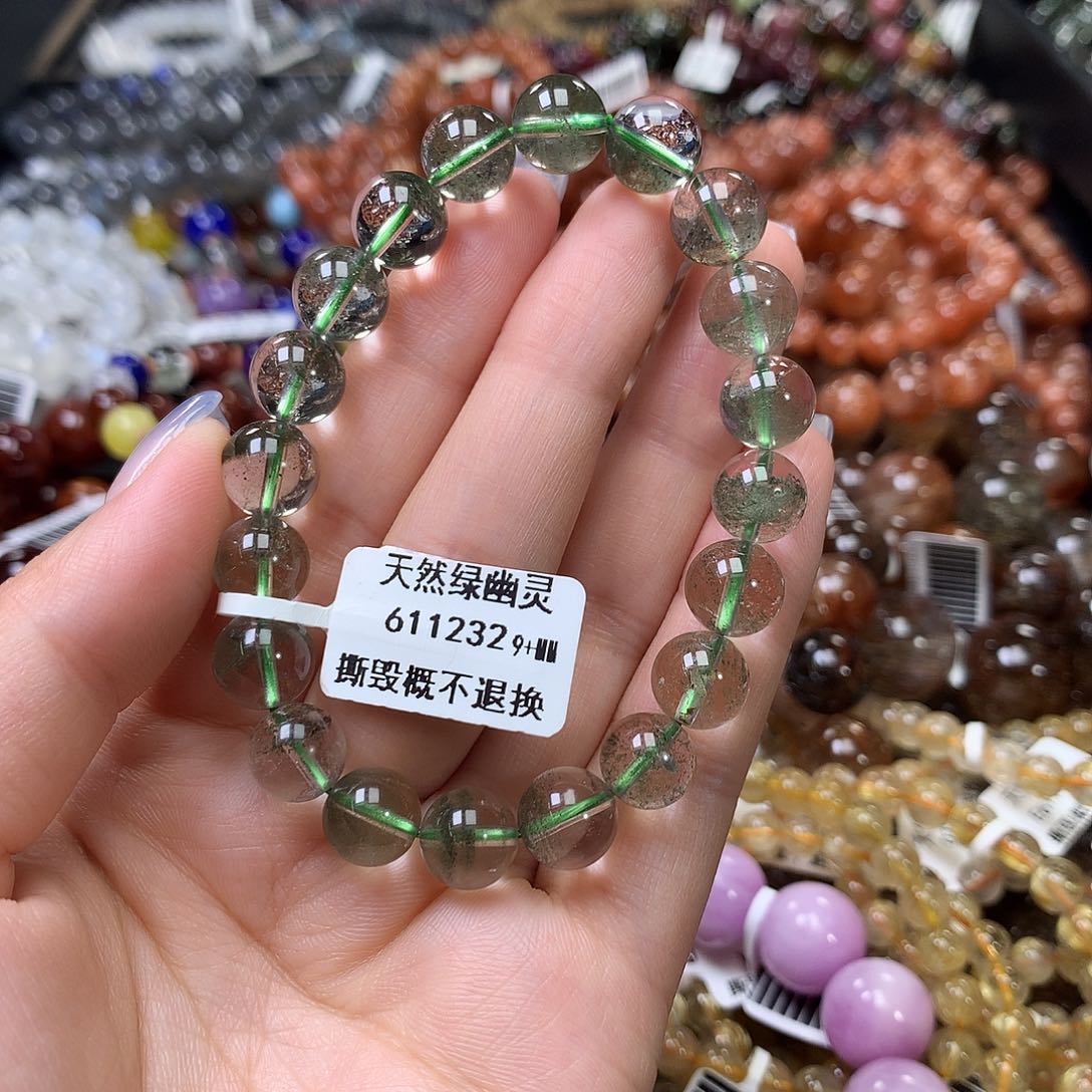 水晶手链未镶嵌，