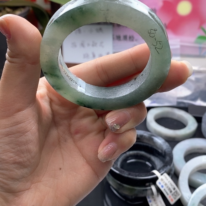 定制翡翠手镯未镶嵌