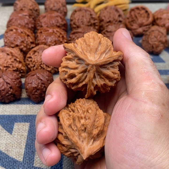 文玩核桃把件M****a核桃