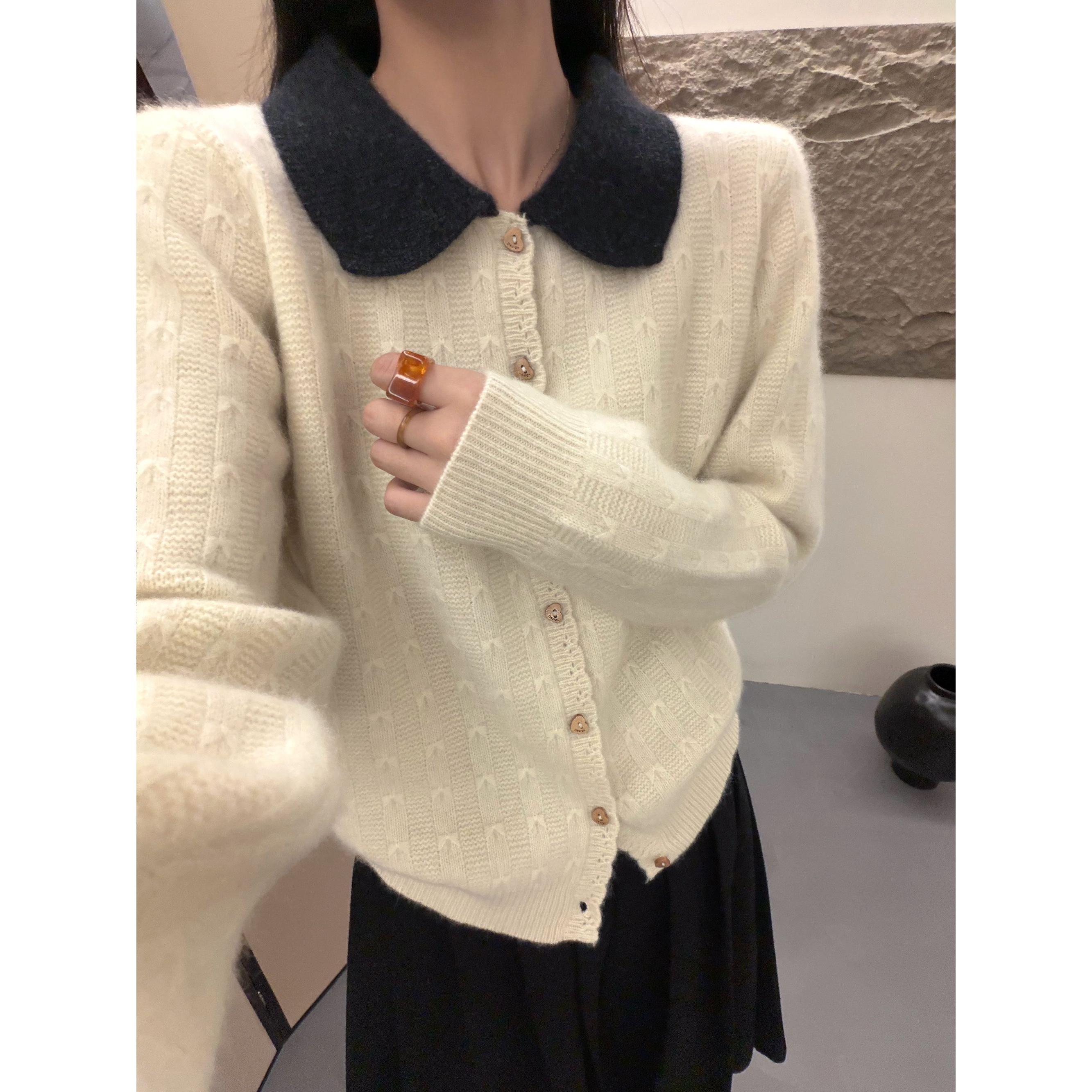  /奶杏小香/韩版宽松娃娃领毛衣女百搭针织上衣 衣长56 6066