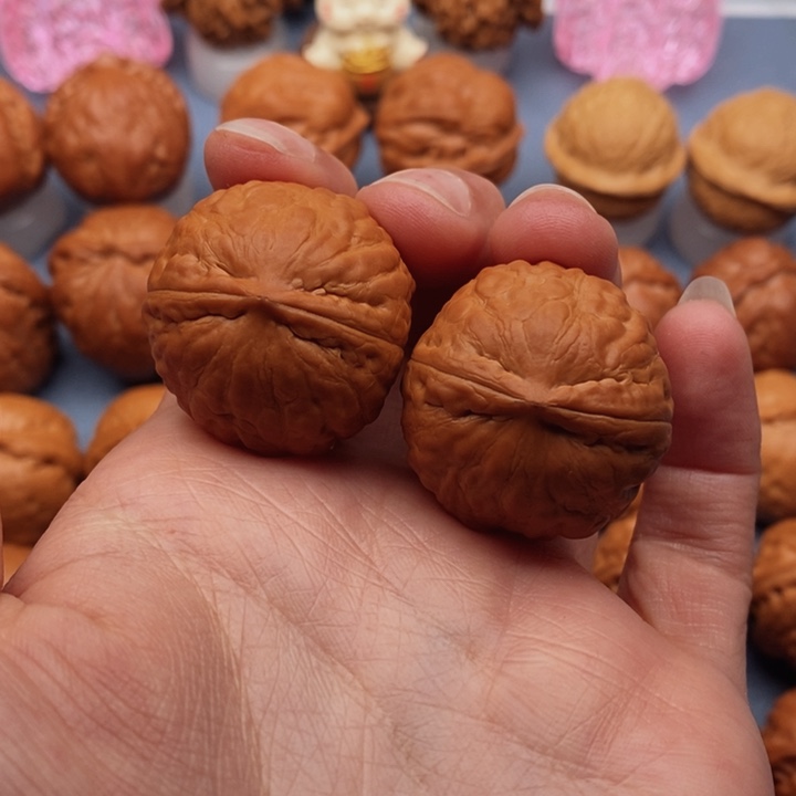 文玩核桃把件至尊宝