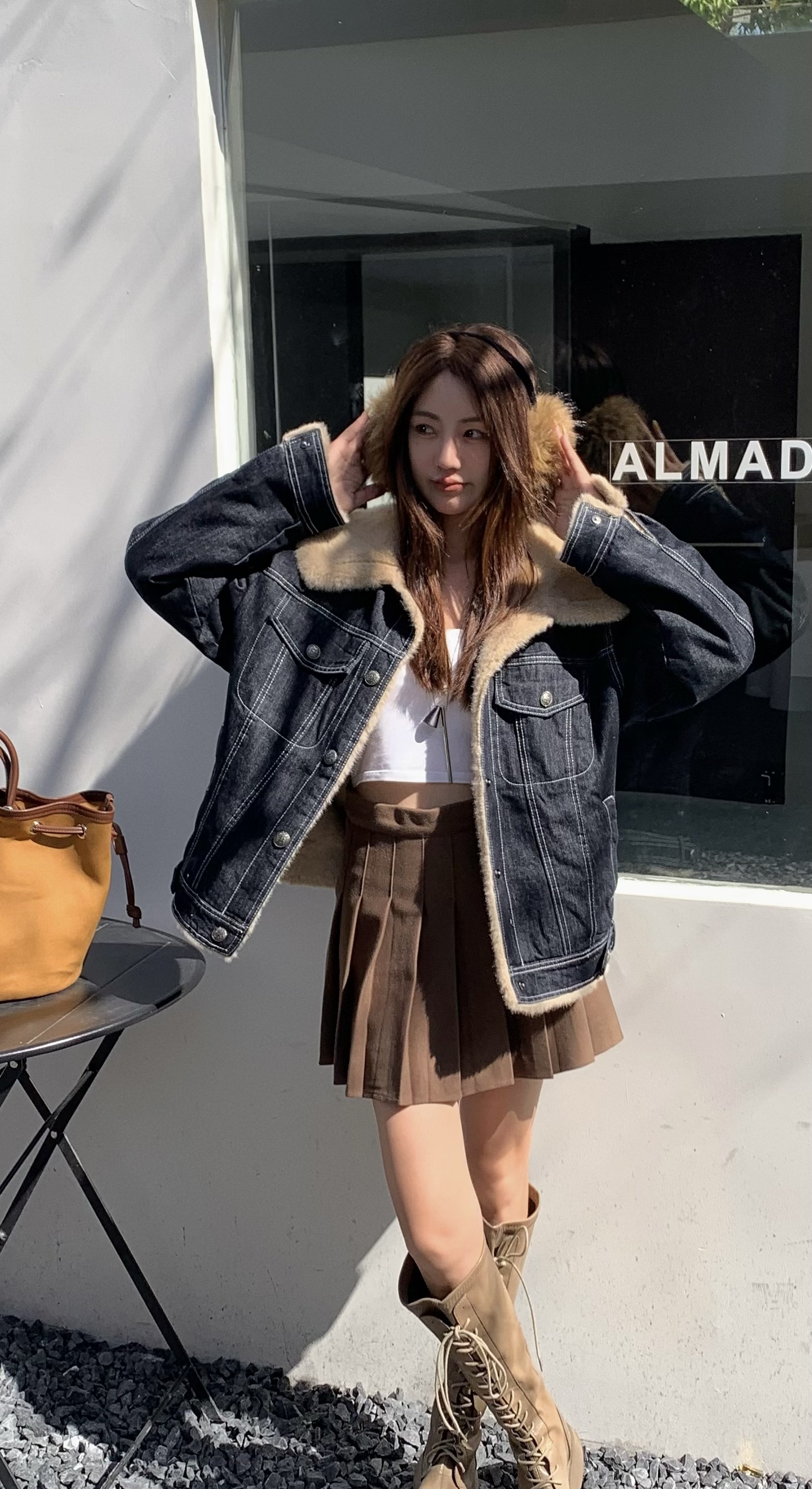 C102短款加绒秋冬休闲风翻领秋季牛仔加厚短外套女冬季