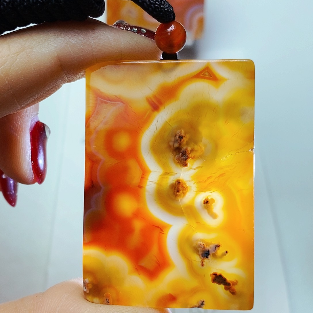 玛瑙/玉髓颈饰未镶嵌别***恙