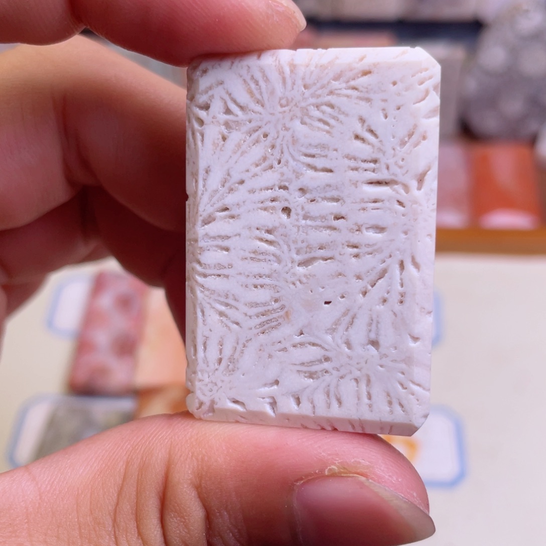 合金吊坠硅化玉精品2