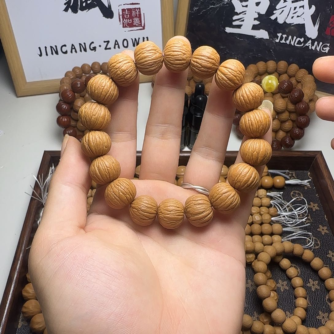 猴头核桃手串全品土豪，一物一图
