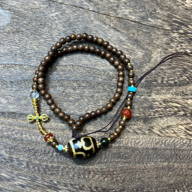 1071-沉沉檀木配饰项链5mm