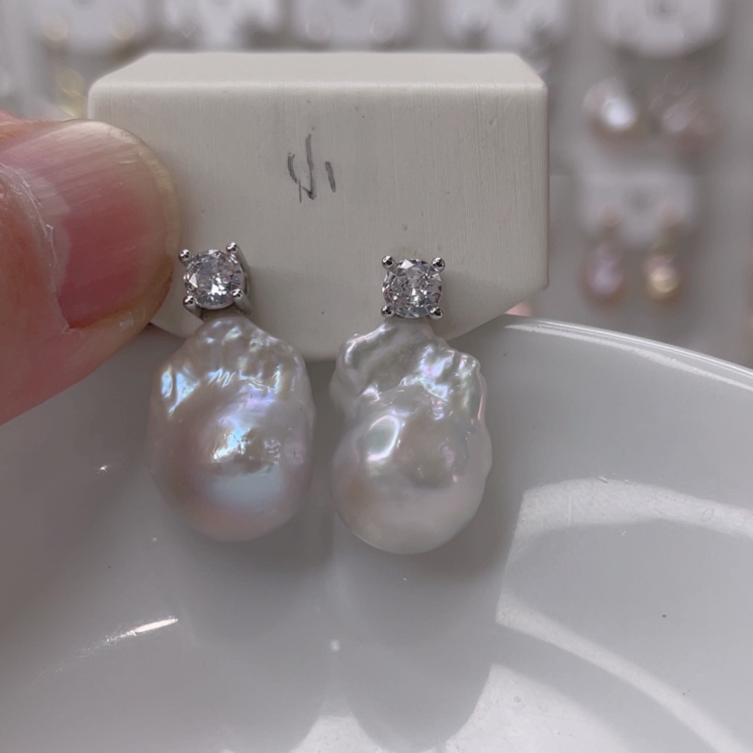 颈饰未镶嵌淡水珍珠