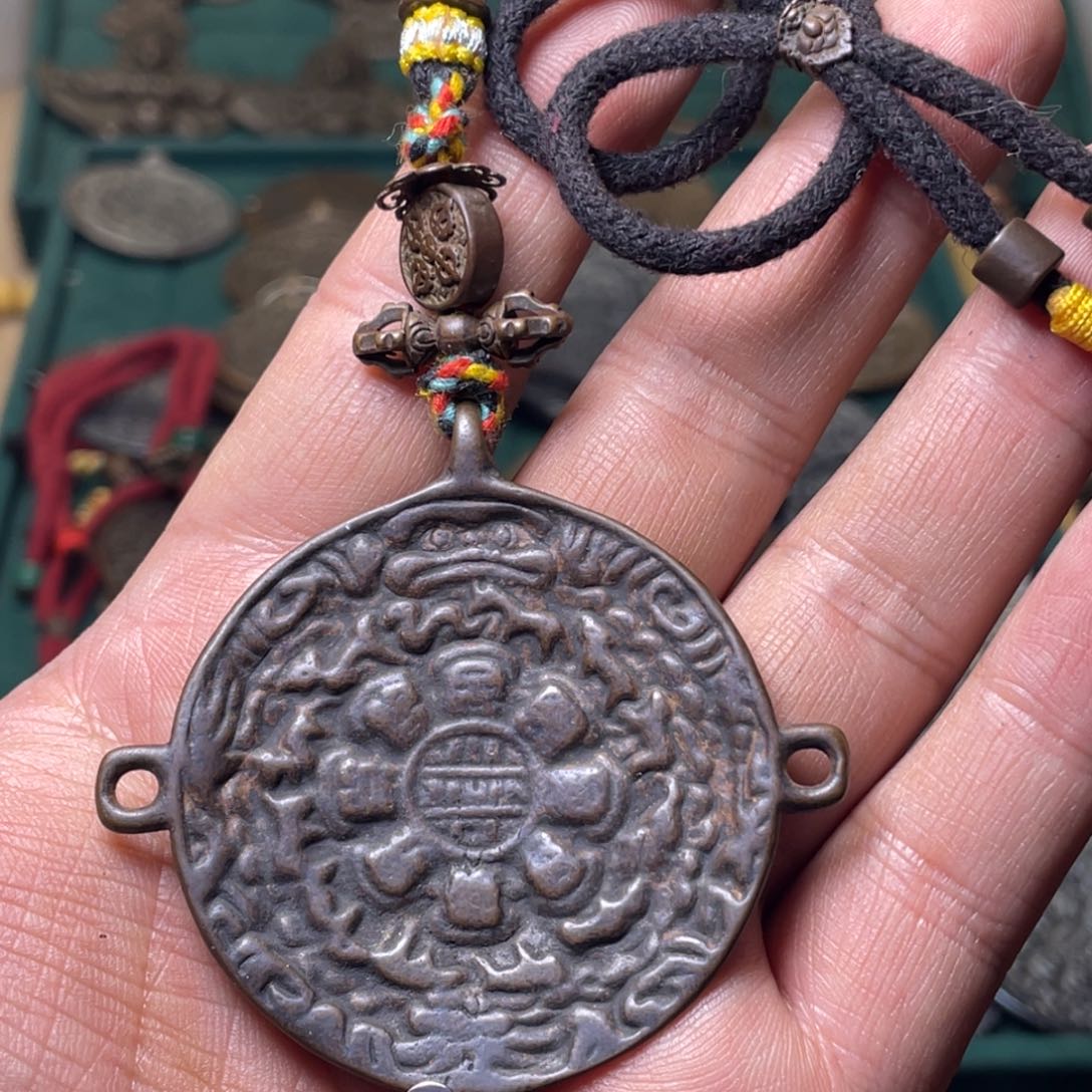 藏传微瑕老料吸磁福利