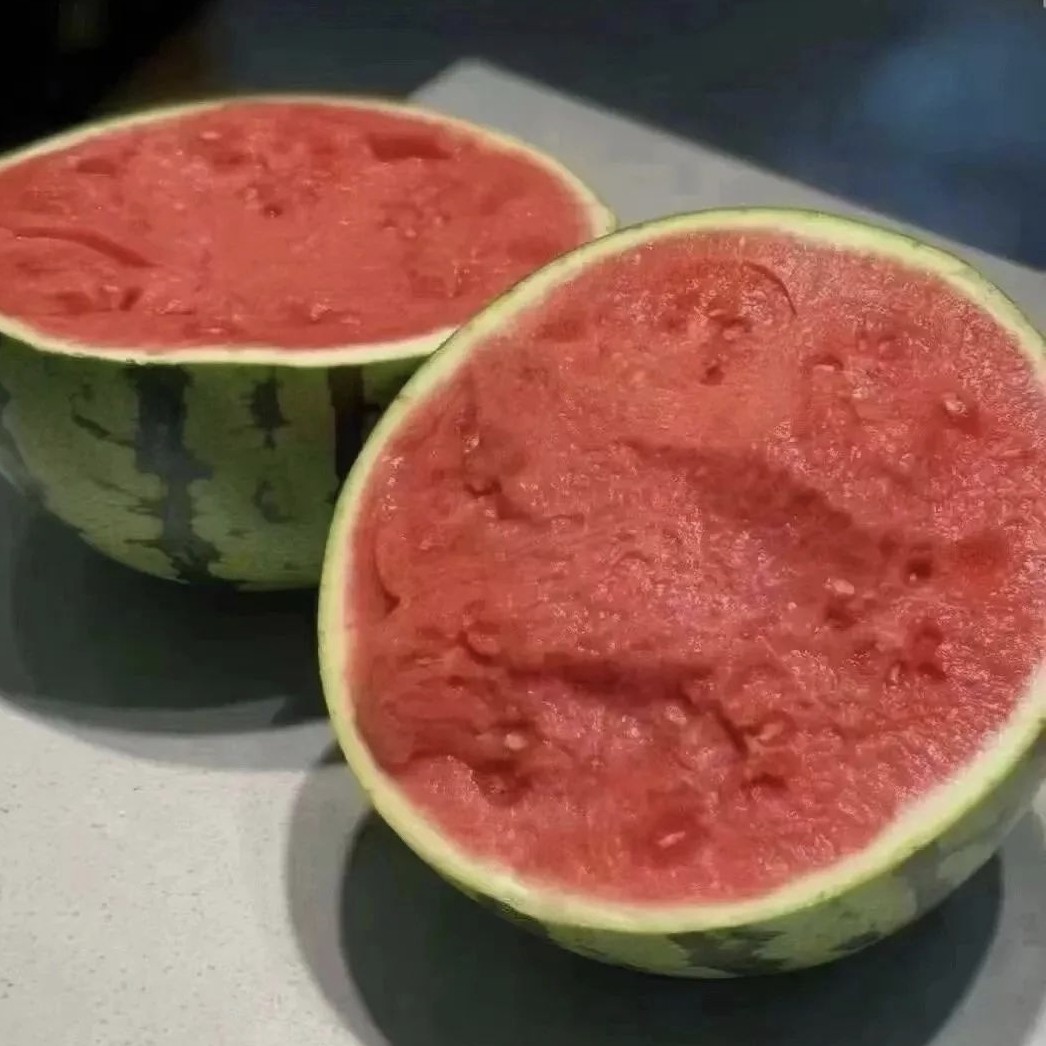 果切海南麒麟西瓜 1 份（约 2250g 左右）