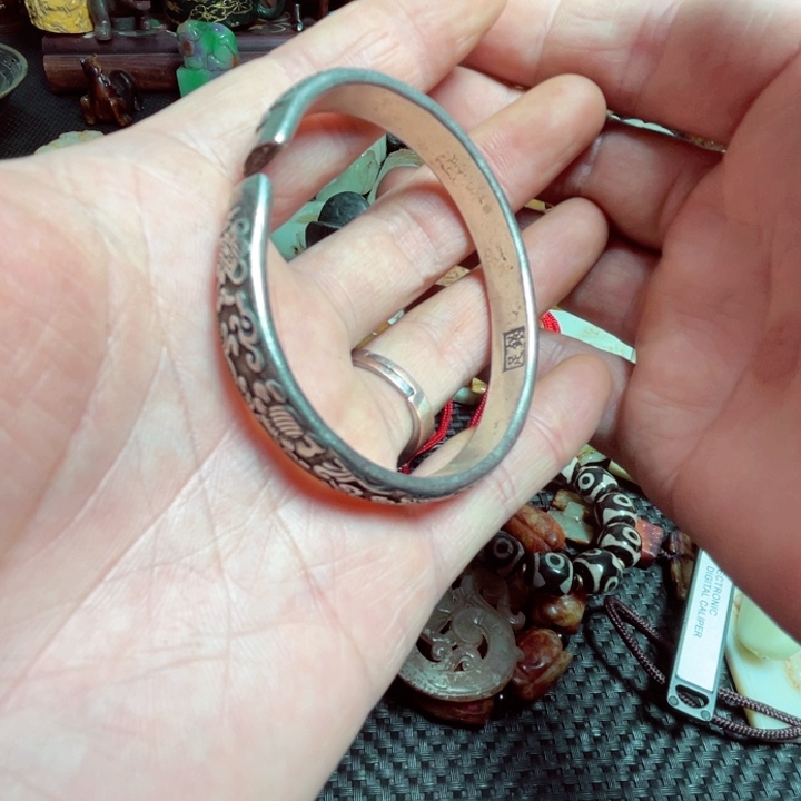 滴血莲花菩提吊坠