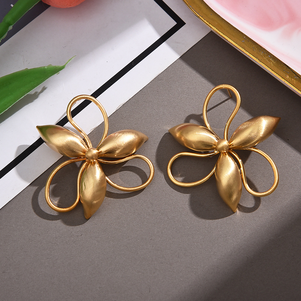 铜合金铜耳饰 夸张花朵小众设计拉丝耳饰耳钉金色百搭气质轻奢