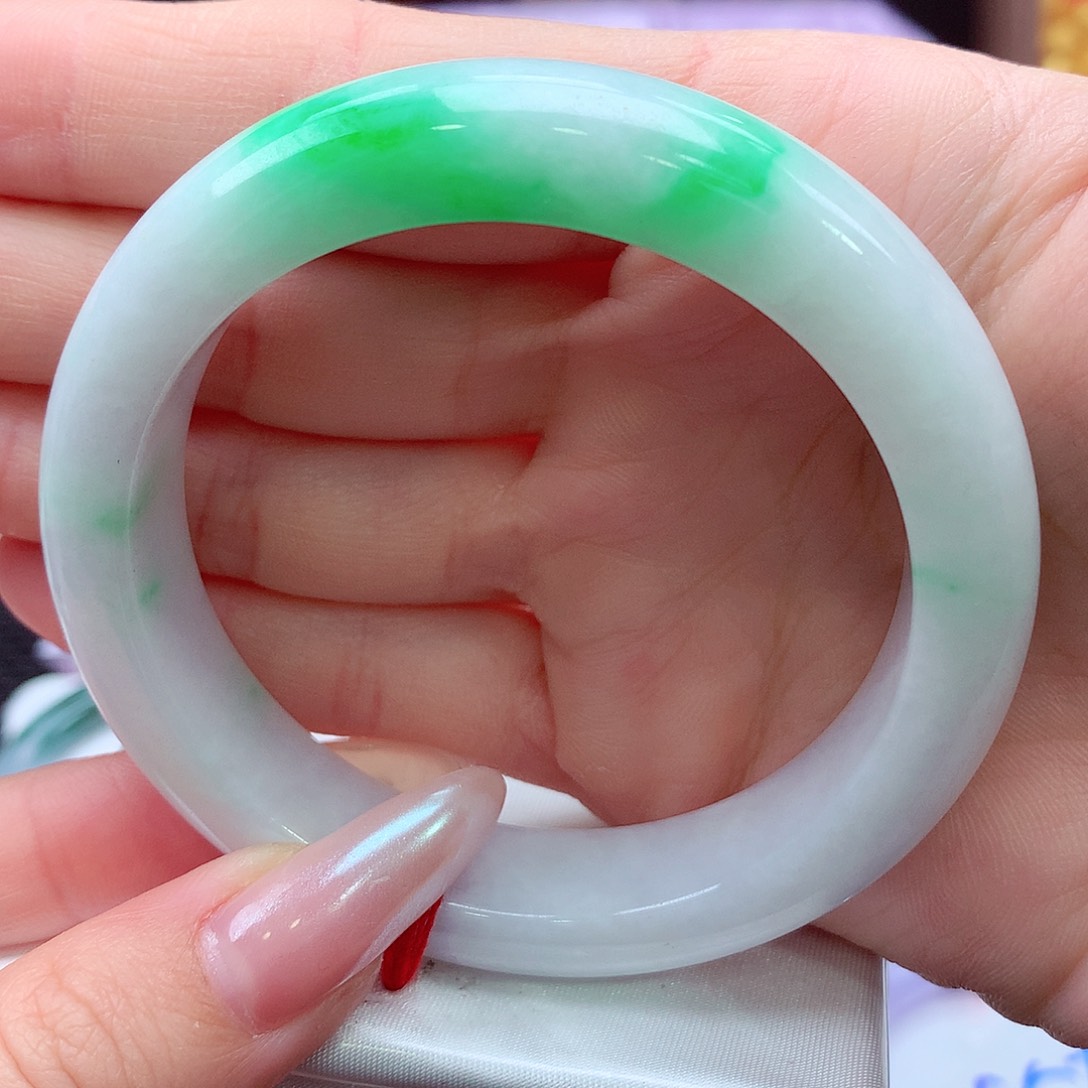 未镶嵌手镯翡翠翡翠