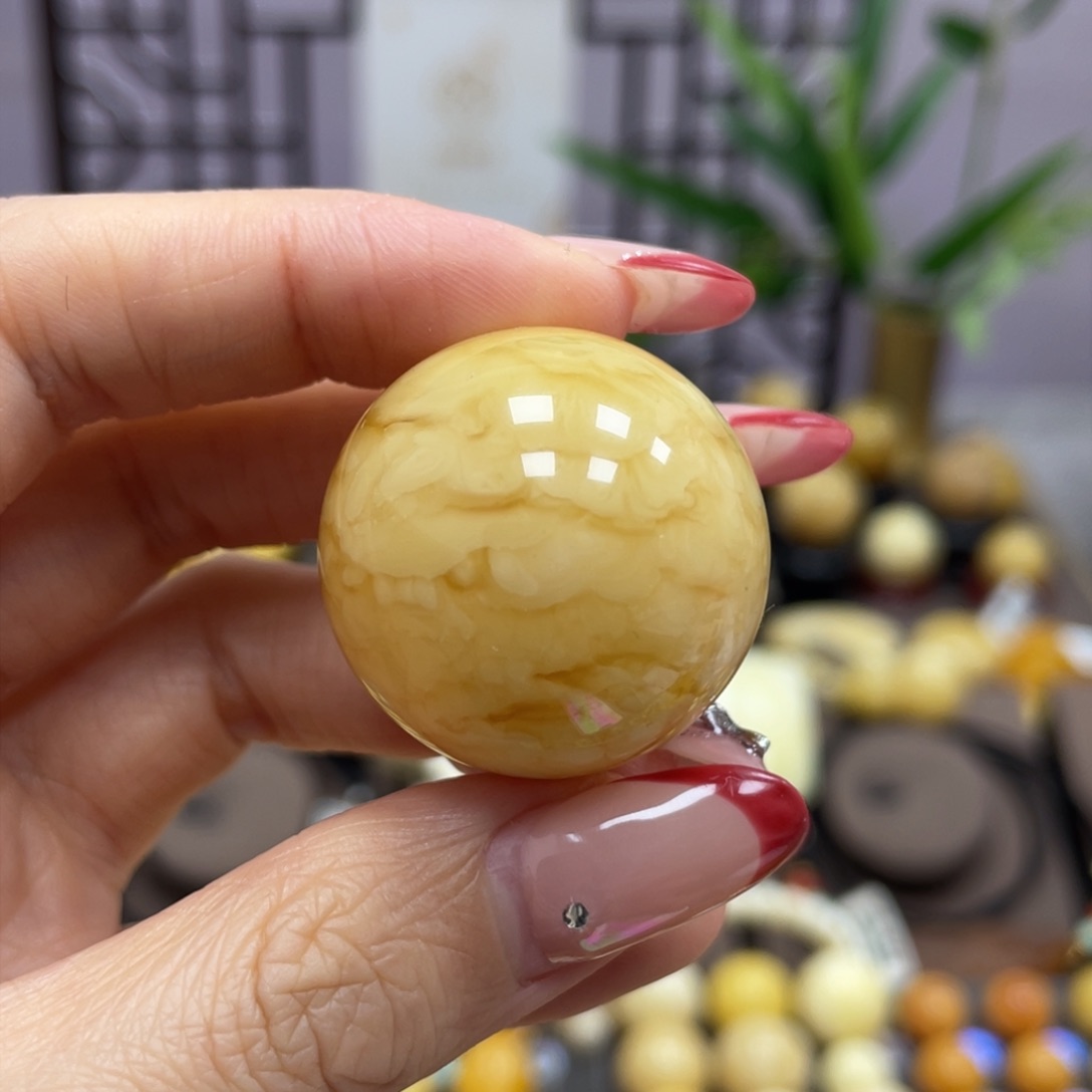 琥珀裸石未镶嵌柒****28.6mm微瑕