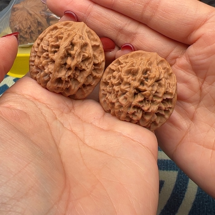 吊坠桃核文玩秦闷37