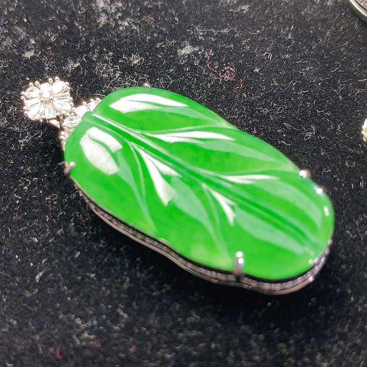 【闪购商品】翡翠颈饰未镶嵌翡翠