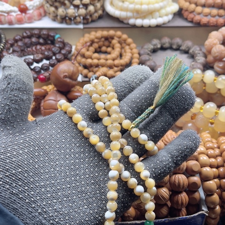 【闪购商品】吊坠白玉菩提鳄**酱