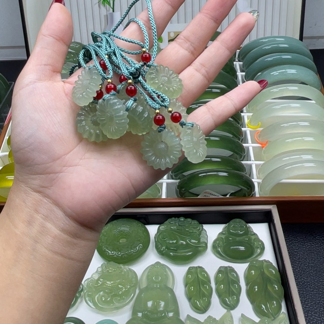 未镶嵌蛇纹石玉手镯