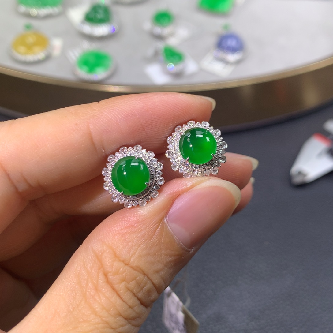 翡翠耳饰18K金镶嵌翡翠