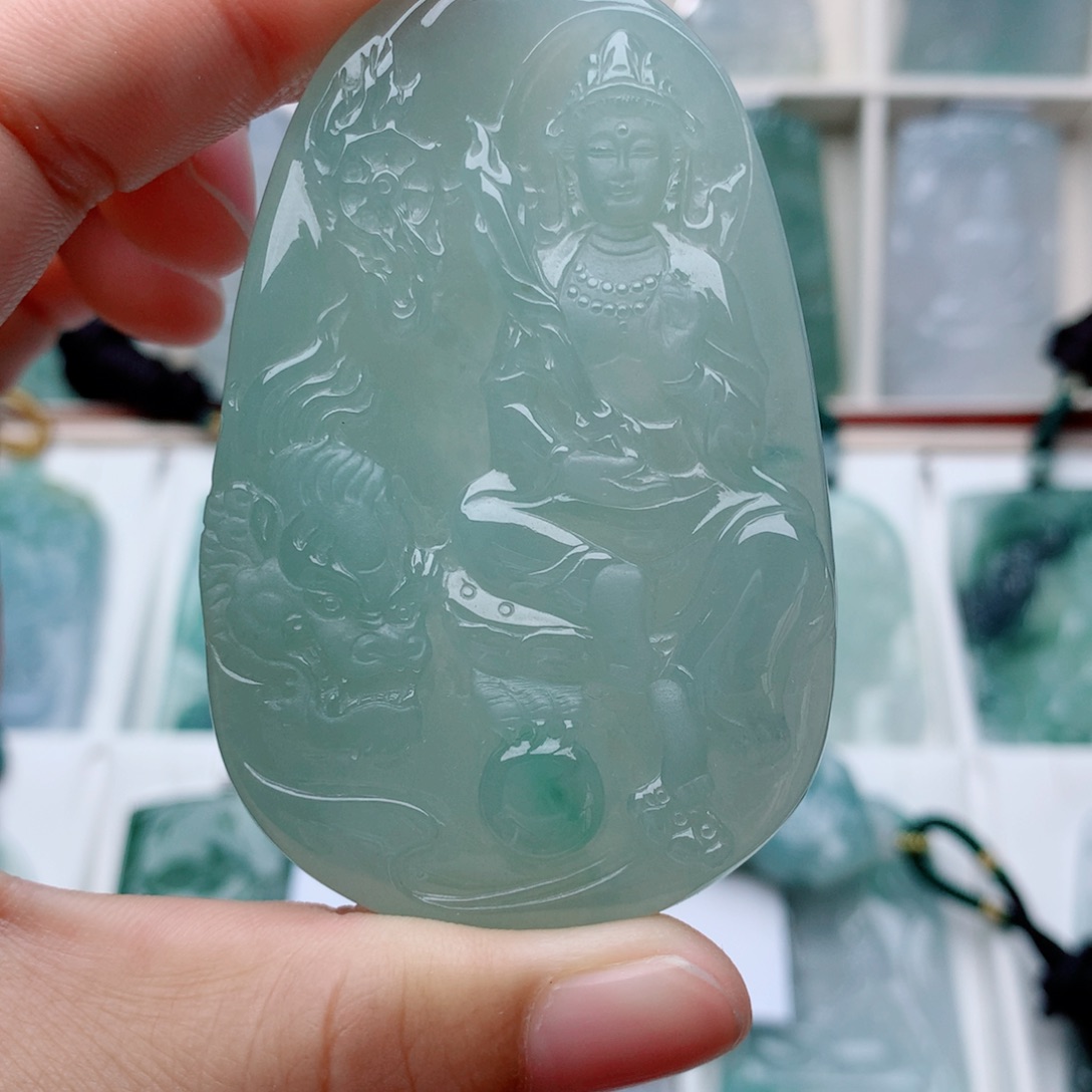 翡翠颈饰未镶嵌洋*文殊