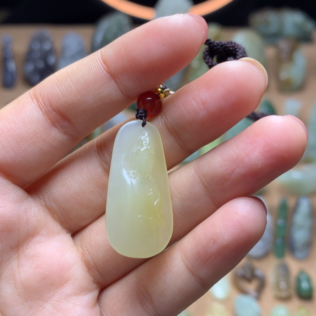 和田玉挂件未镶嵌