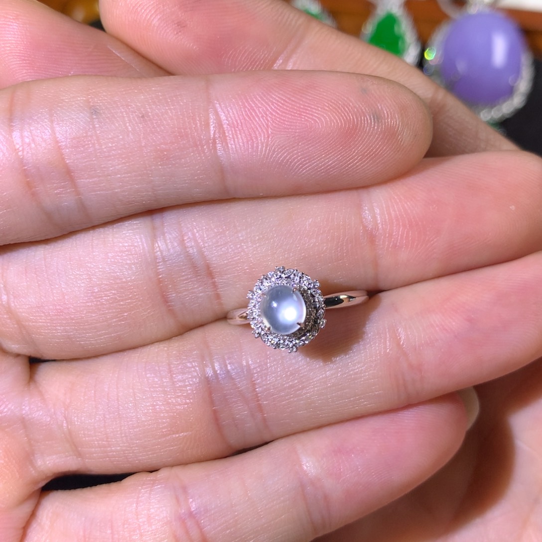 ****滴翡翠18K金镶嵌戒指翡翠