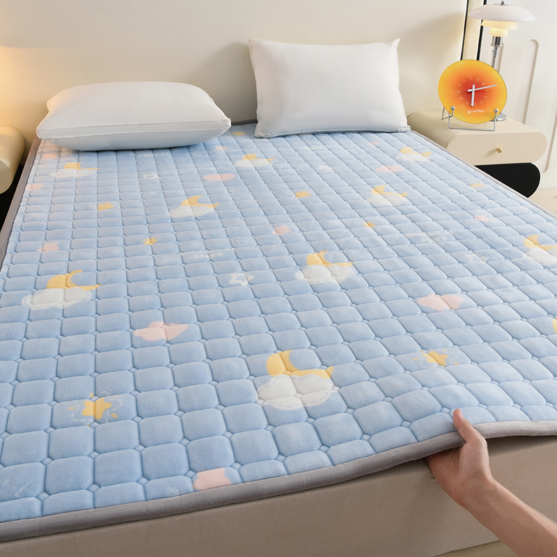 牛奶绒床垫保暖冬季软垫子床上用品床褥防滑双人2米床垫加厚床盖